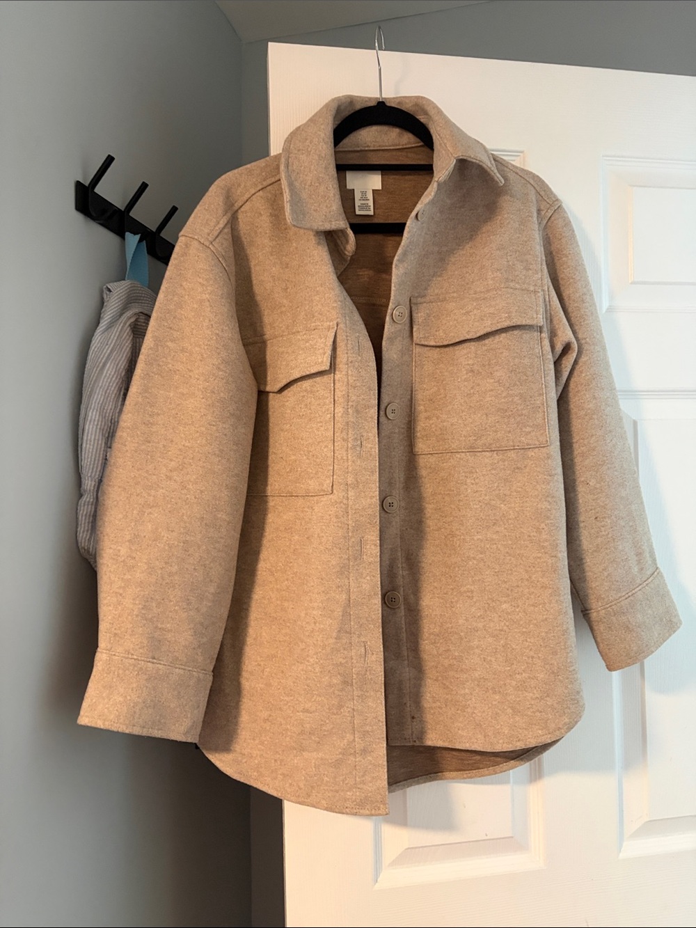 Women’s Oversized Beige Button-Front Wool Blend Shacket